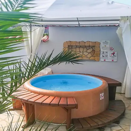 Pet Friendly In With Sauna *