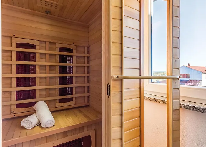 4 Bedroom Beautiful In * Pula